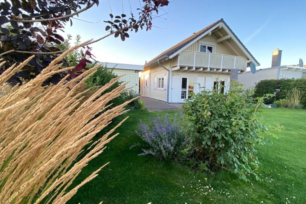 Haus Am See Mit Privatstrand, Kamin Und Sauna Lobnitz  Exterior photo